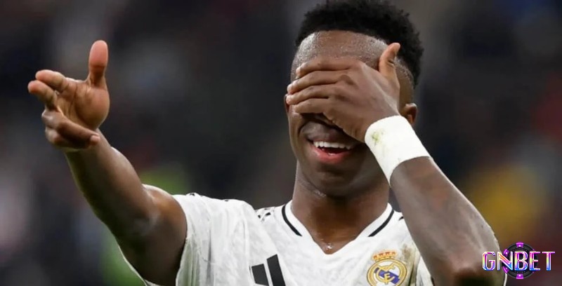 Vinicius Junior đã có những bước tiến vượt bậc trong thời gian gần đây có kỹ thuật rê dắt tinh tế và khả năng ghi bàn xuất sắc