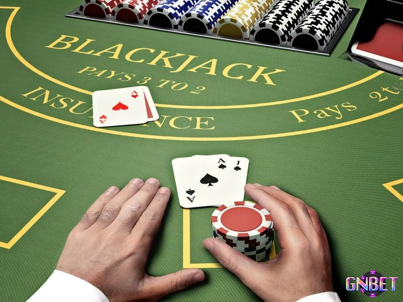 Điểm khác biệt lớn của American blackjack nằm ở cách phát bài đặc trưng ngay từ đầu