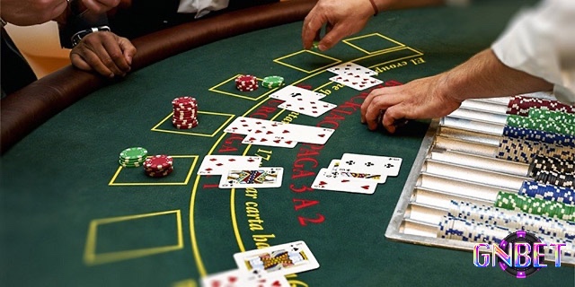 Nắm rõ luật chơi và cách chơi Poker trực tuyến sẽ giúp anh em có cơ hội thắng cao hơn
