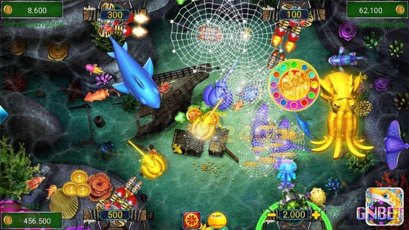 Sử dụng chuột để nhắm mục tiêu chính xác và tận dụng vật phẩm hỗ trợ trong game bắn cá cho PC.