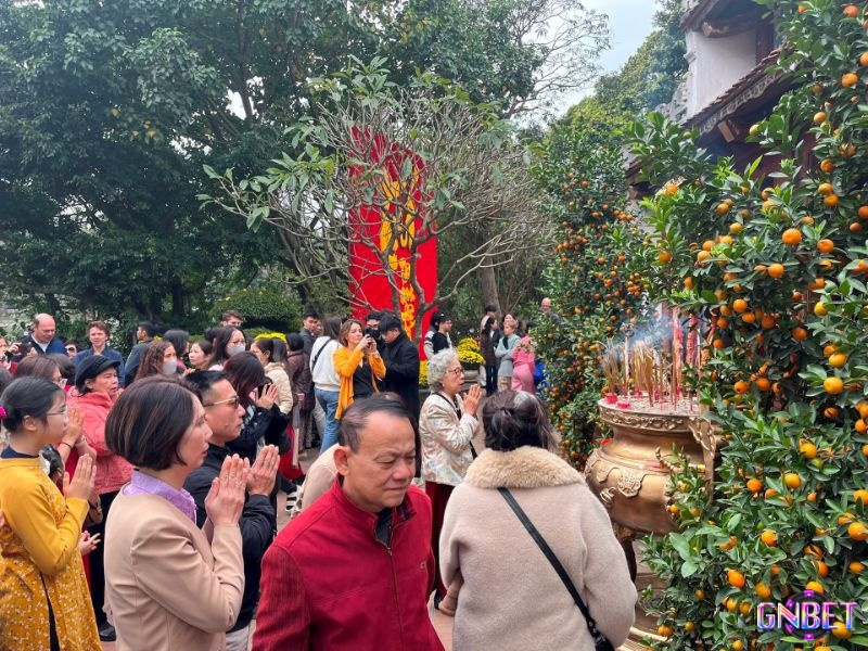 Hình ảnh mơ cho thấy bạn đang gặp khó khăn và cần sự định hướng rõ ràng hơn