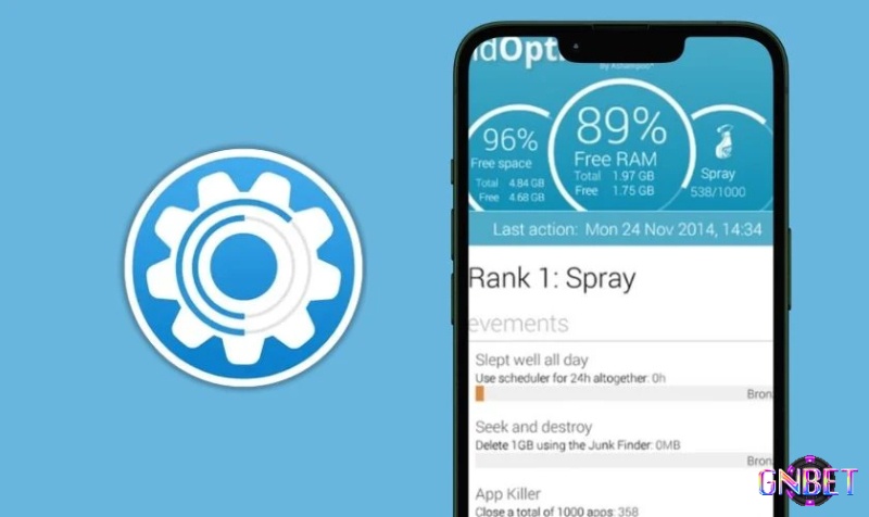 Người dùng Android đang dọn bộ nhớ và tắt ứng dụng nền để tối ưu chơi game